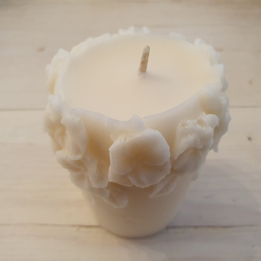 Candle   Small Pansy Candle